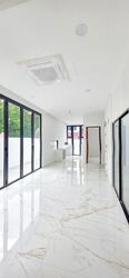 West Coast Road (D5), Terrace #521051741